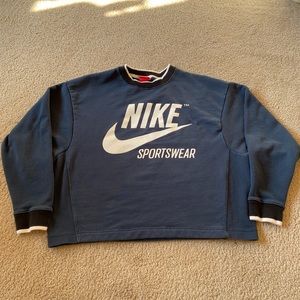 Nike crop sweatshirt size S